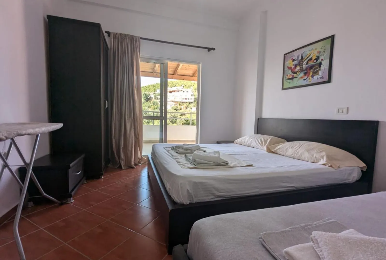 Apartment For Family And Friends. Himare